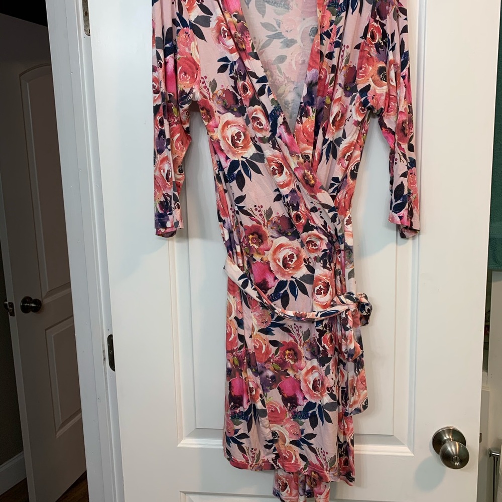 Posh peanut Robe - Picture 2 of 6